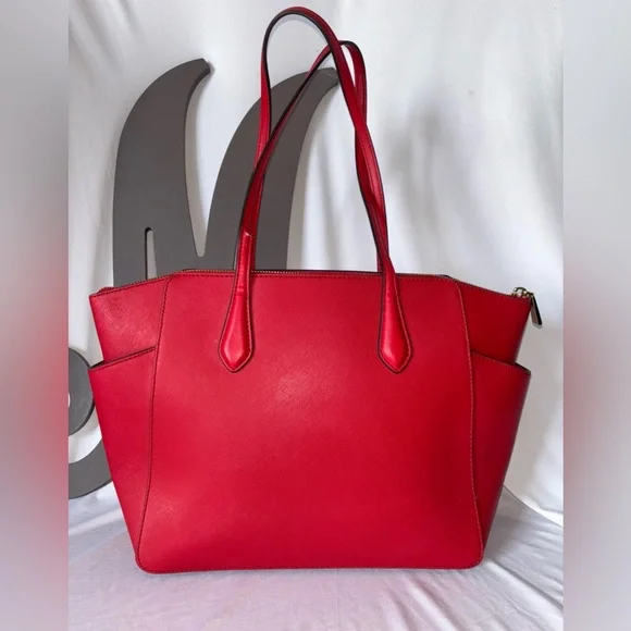 *MICHAEL KORS* Authentic Large Red Leather Jet Set Tote Bag Purse. - Picture 6 of 8